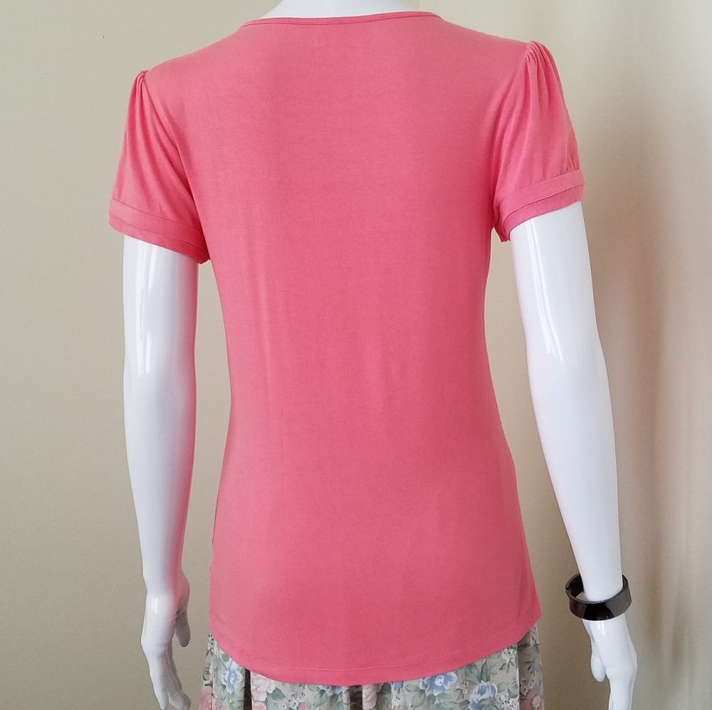 Ivy Crew Pink Ruffle Front Knit Top Crochet Accent Short Sleeve Size S - Picture 7 of 12